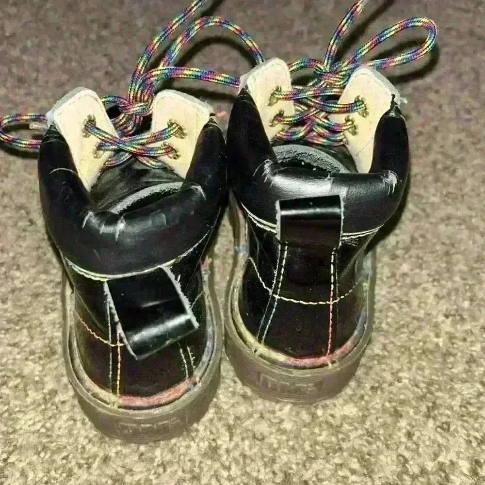 Dr. Martens girls Rainbow Boots